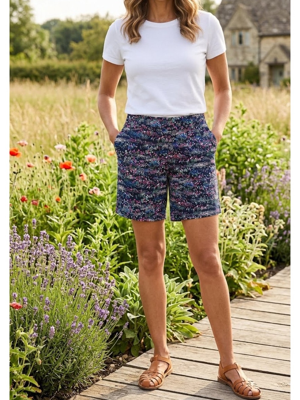 NWOT Talbots Black Blurred Floral Print Classic Shorts 7” SZ 10 Dark Cottagecore